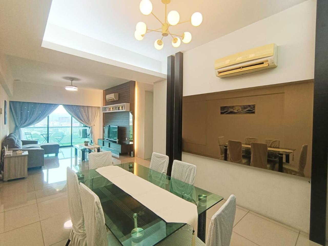 K. Riverfront Apartment Ipoh Exterior photo